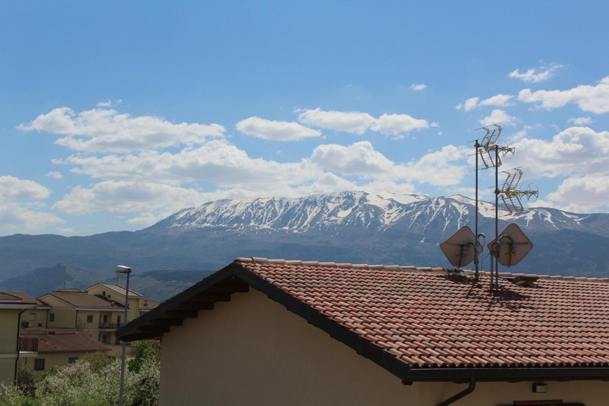 La Nuova Dimora B&B LʼAquila Esterno foto